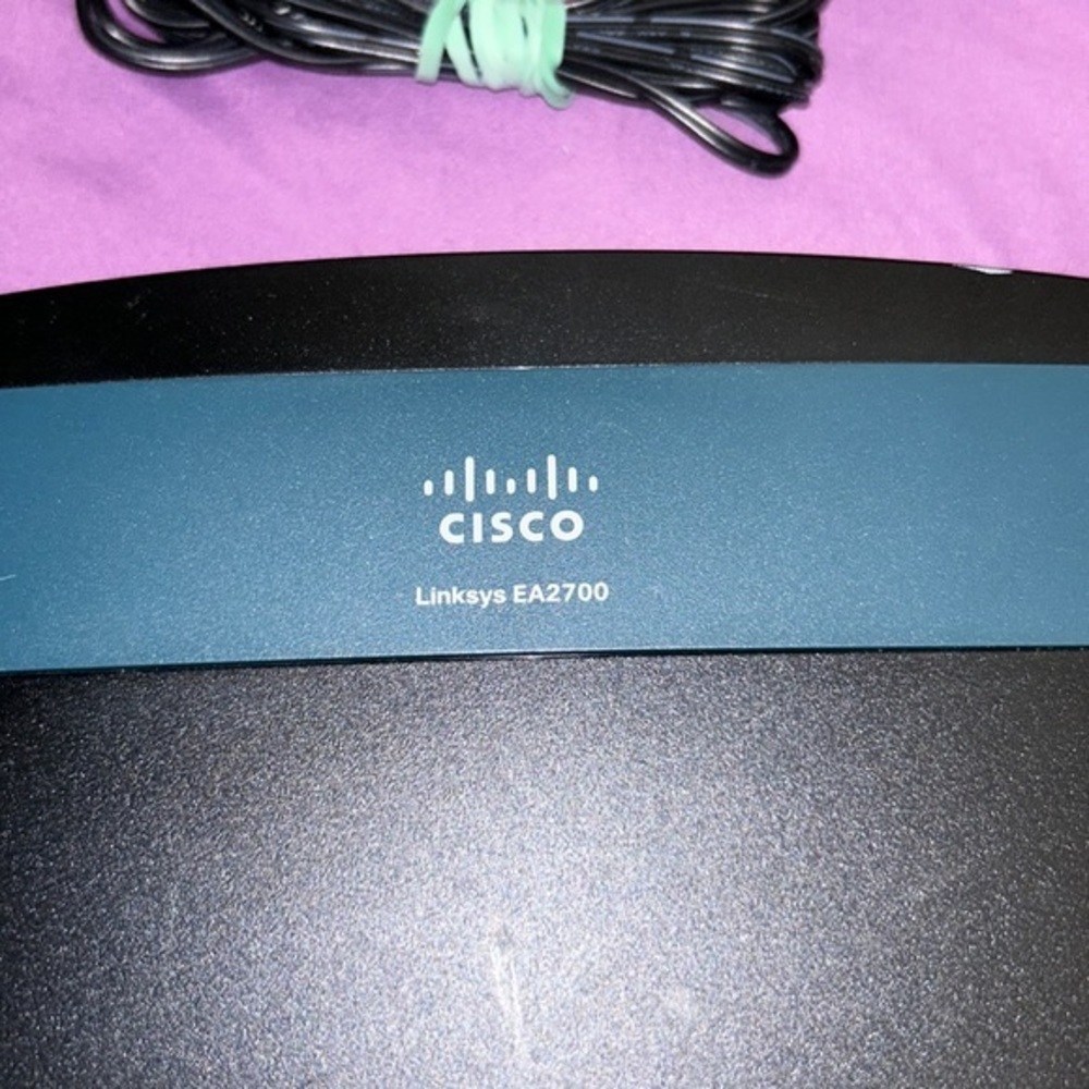 Cisco LinkSys EA2700 wireless Network Router 4 Port Cisco Quality wifi setup